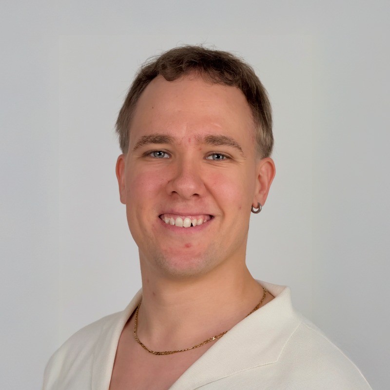 [headshot] image of satisfied customer shaking hands with company representative (for a fintech company)