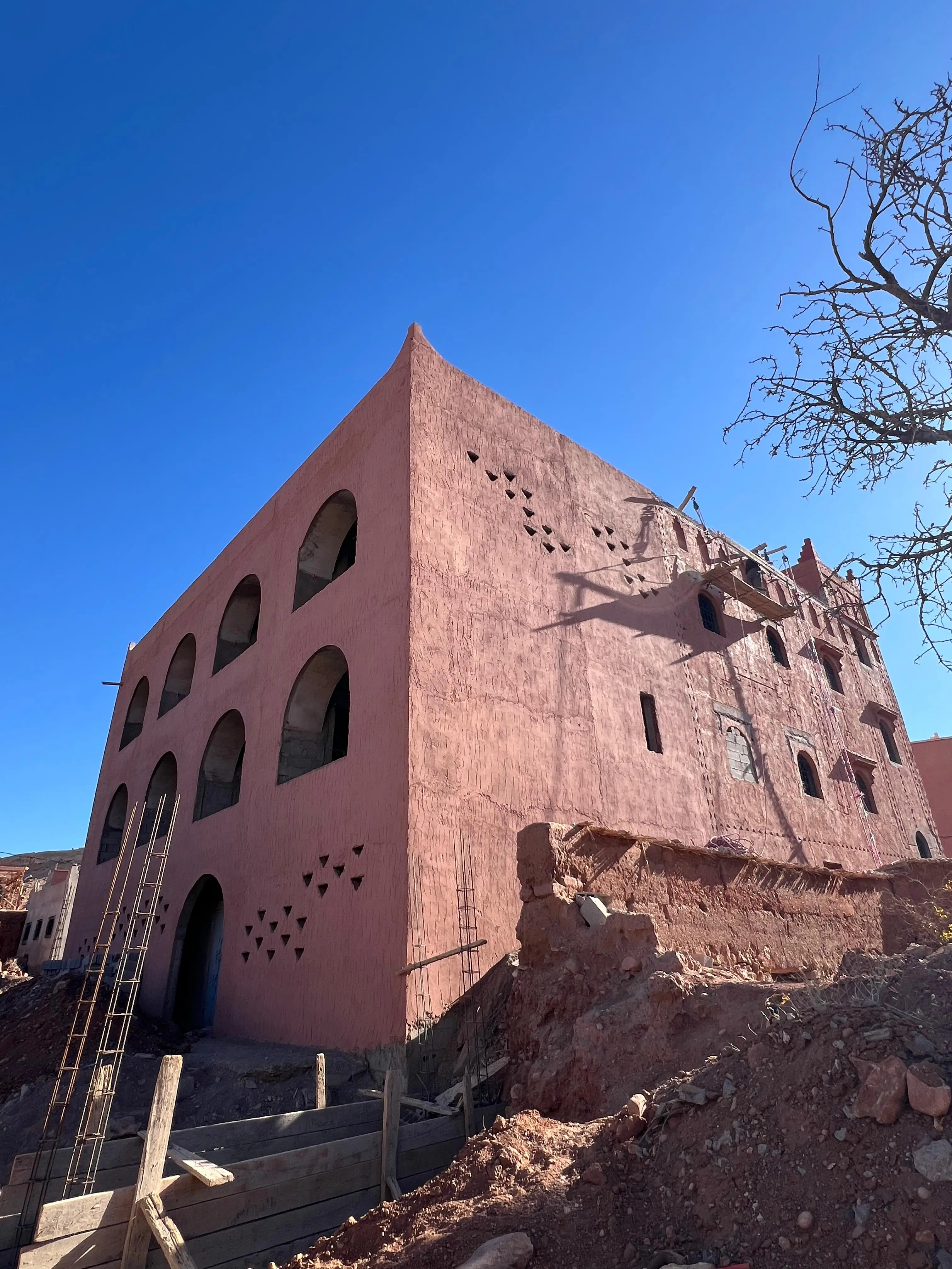 TIZI facade construction work