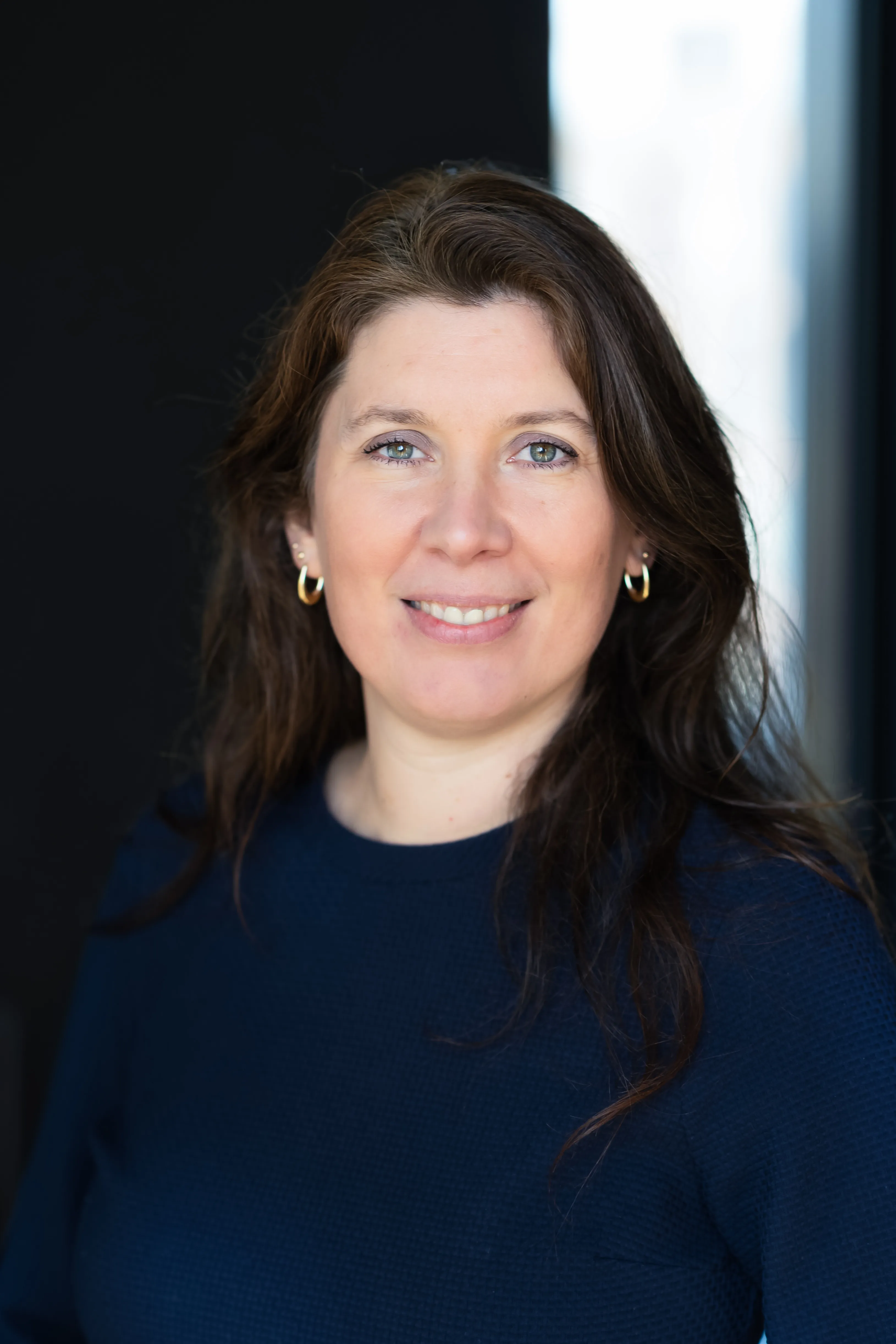 Portrait picture of Tamar Drescher