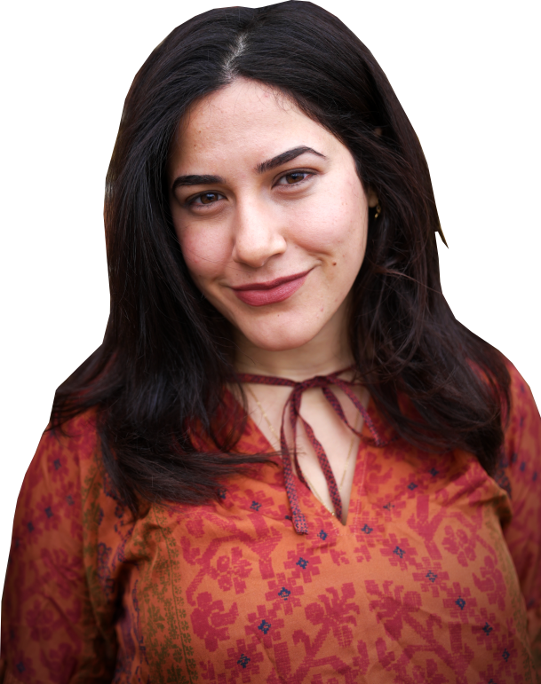 Headshot of Menna Hijazi