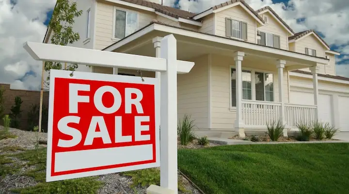 an image of a house for sale