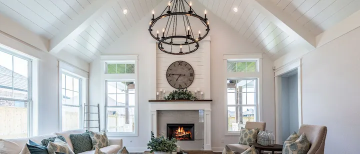 An image of Light Fixture in house