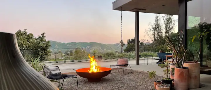 an image of a Firepit