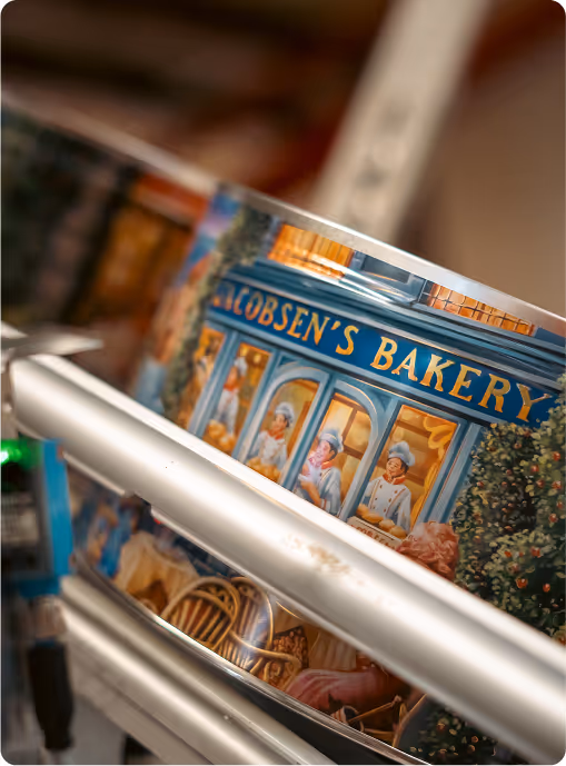 a tin can of cookies