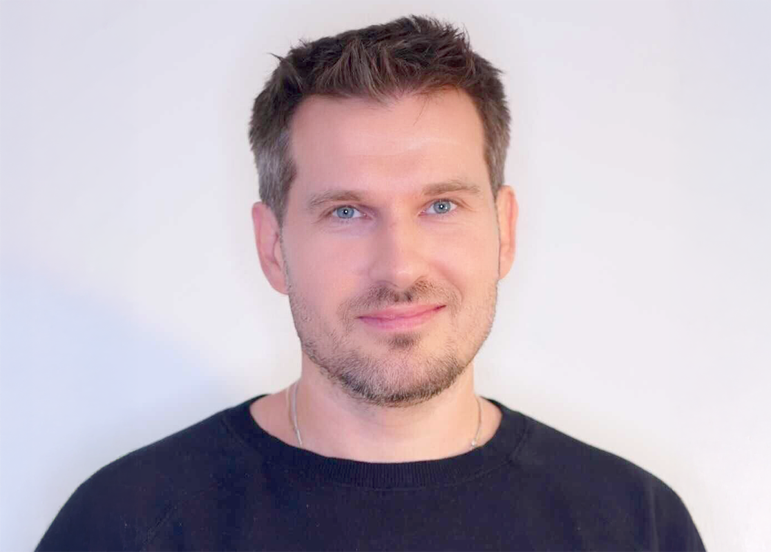 Team Top Single Image