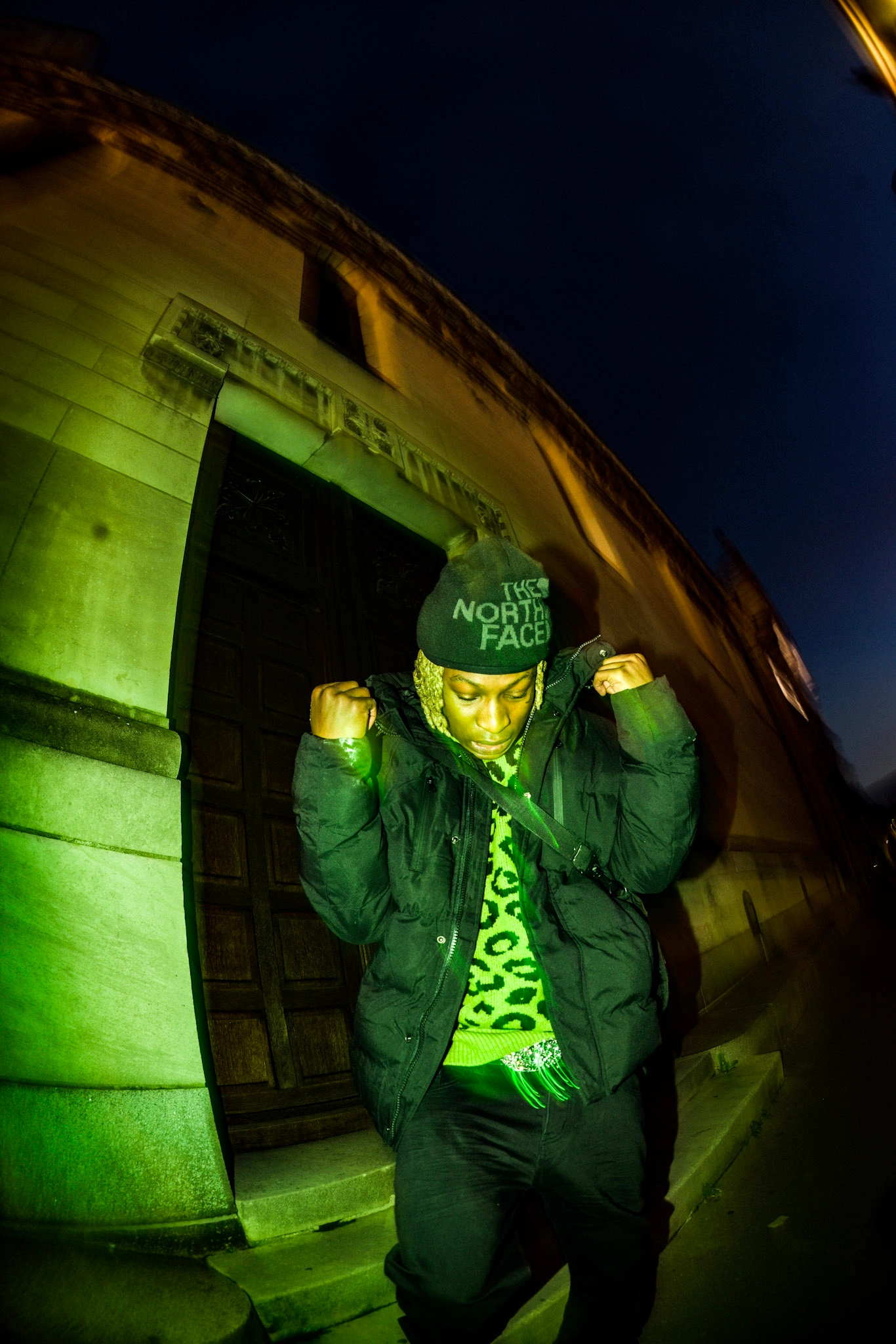 a photo of green light shot 10