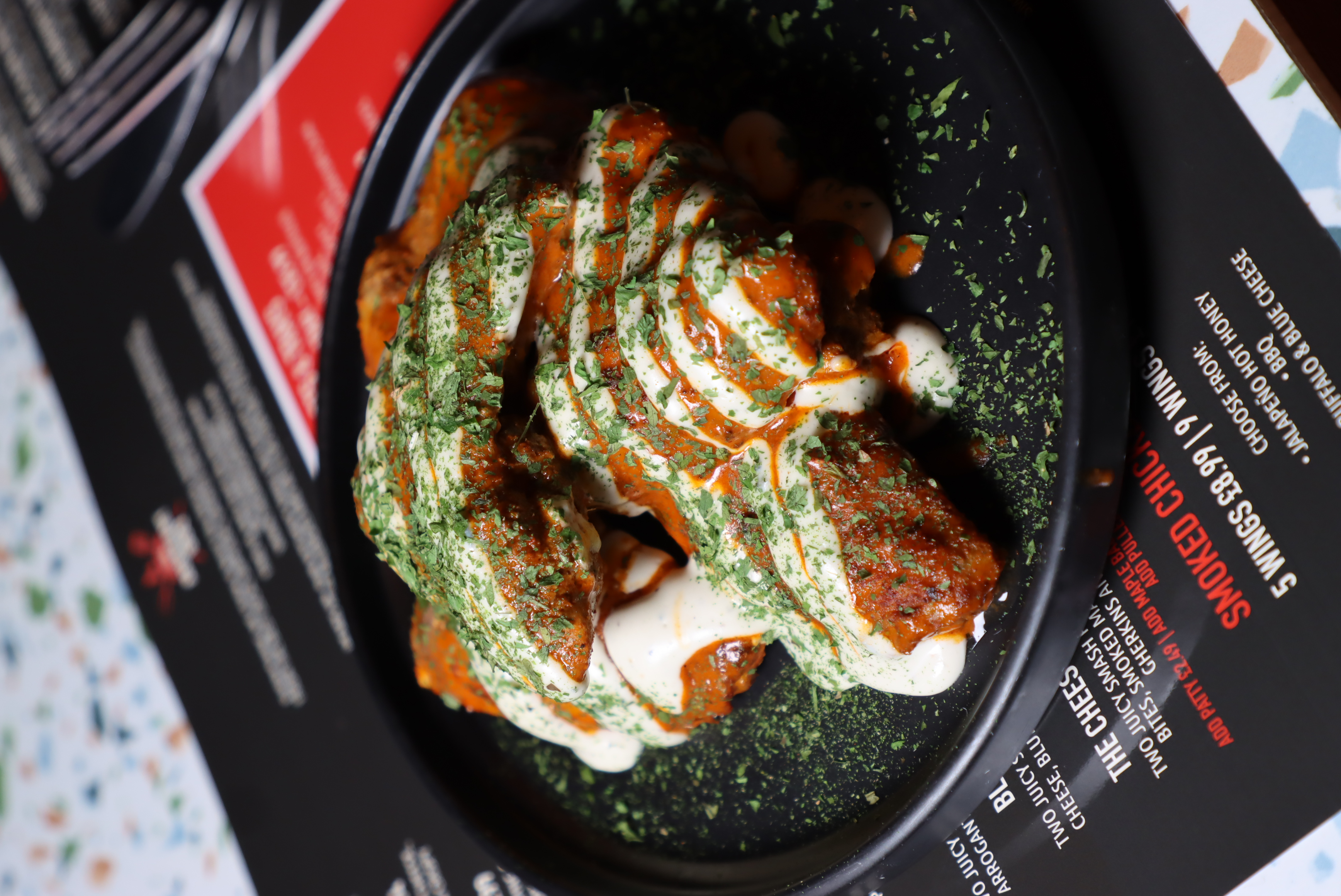 BUFFALO & BLUE CHEESE CHICKEN WINgs