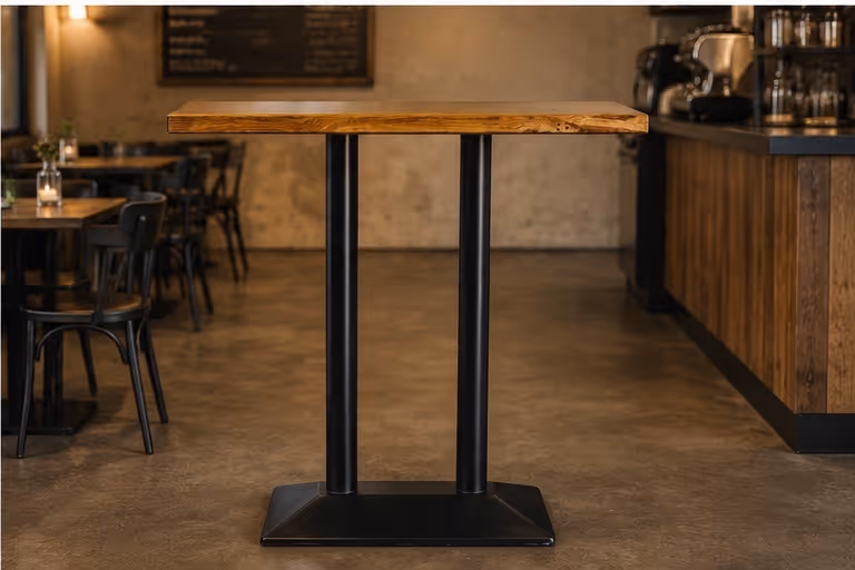 Bistrotisch aus massiver Eiche, handgefertigtes Unikat