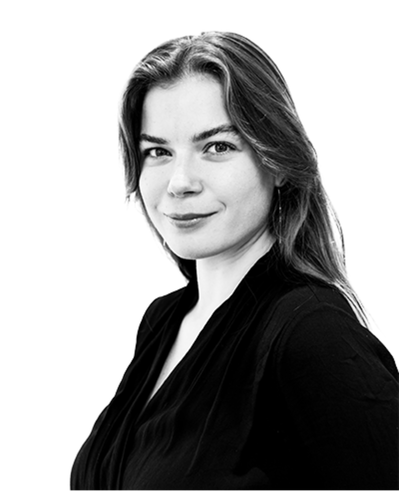 A person in a black shirtAI-generated content may be incorrect.