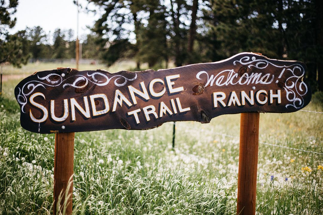 Cozy Cabins & Suites at Sundance Trail Guest Ranch