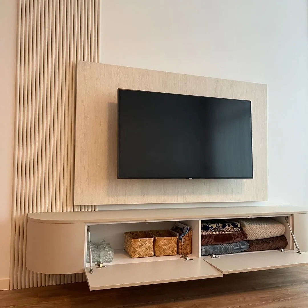 Maatwerk TV-tafel op maat met prachtige afwerking, TV meubels op maat door SA Meubels Harderwijk