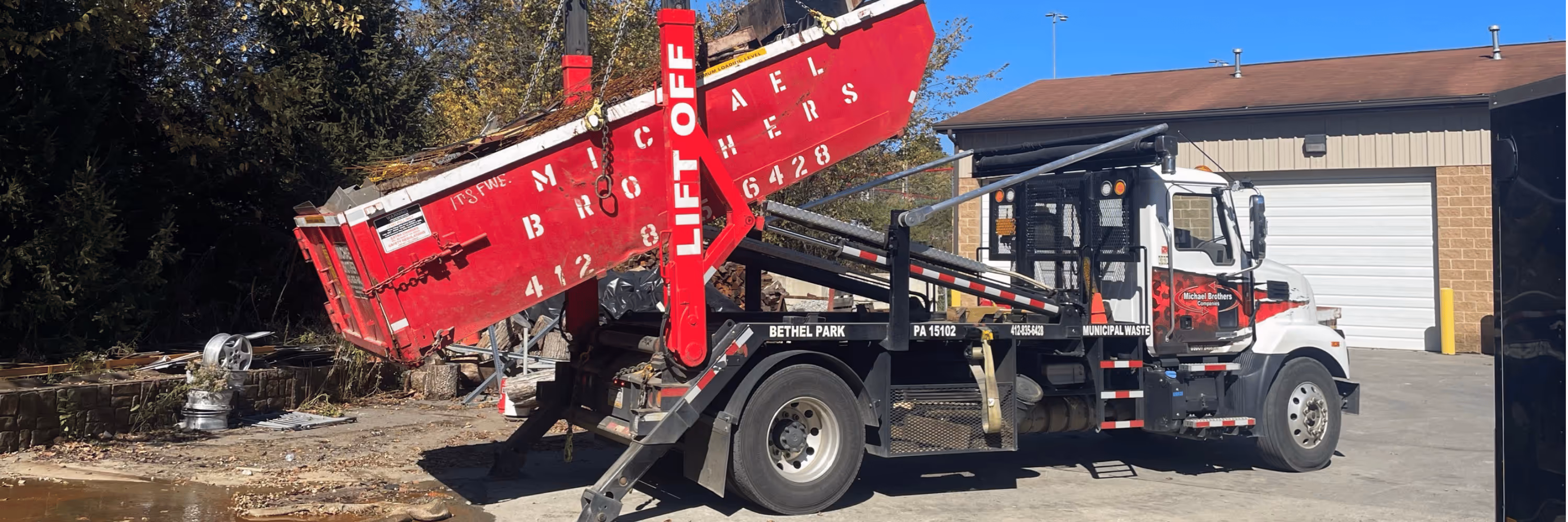 Residential Lift Off Truck