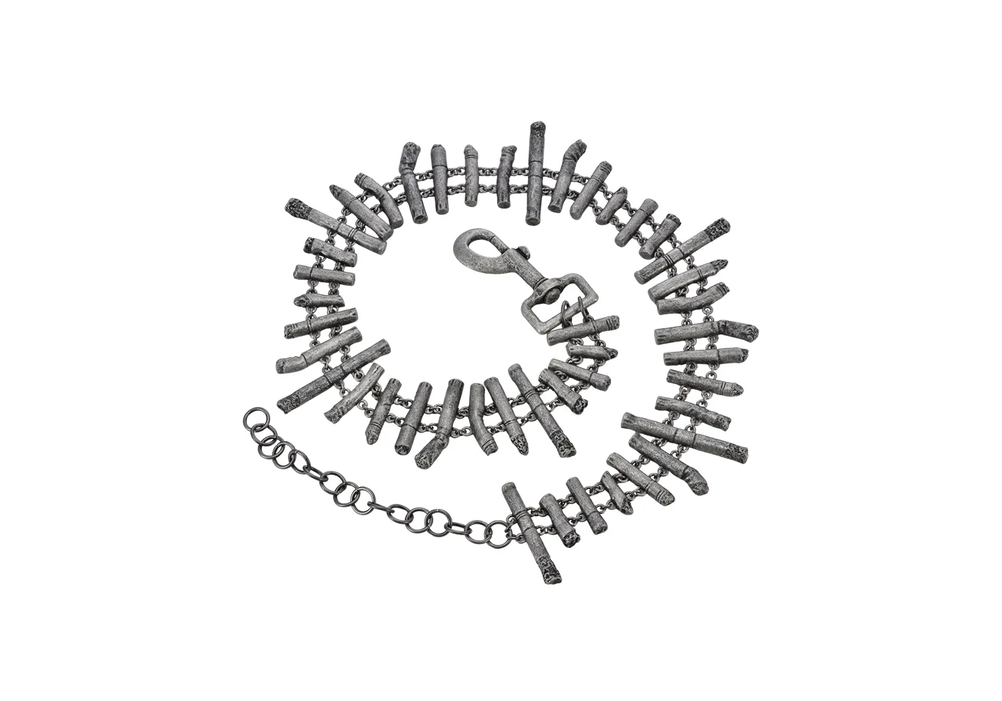 A full metal belt with different cigarette pendants and antique plating