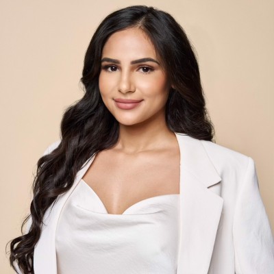 Testimonial V1  Image