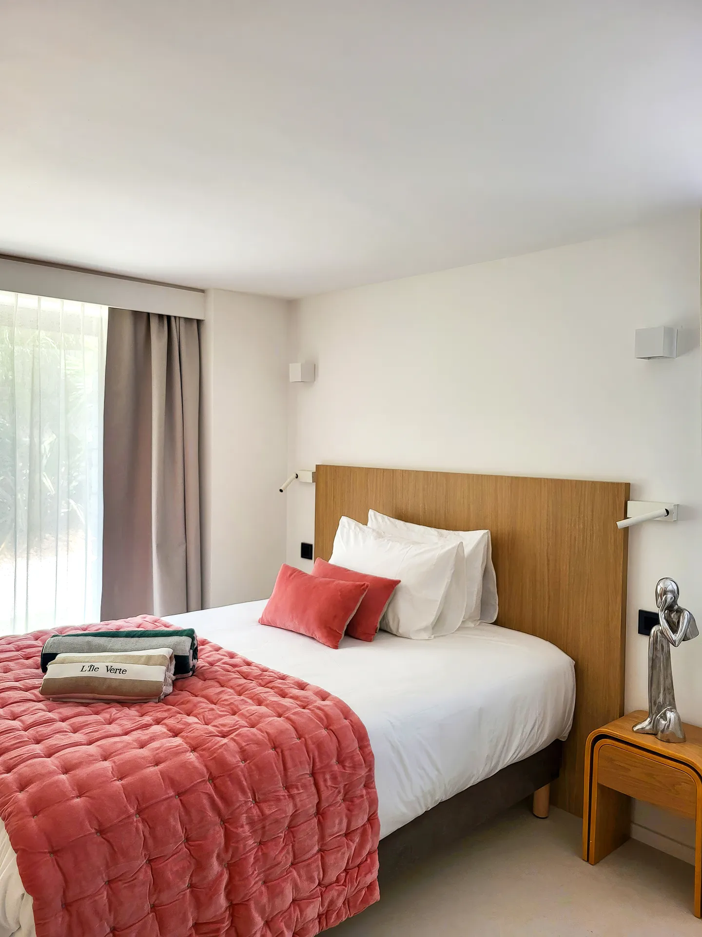 Chambre single n°1 avec vue mer est et terrasse privée - Villa L'Île Verte La Ciotat