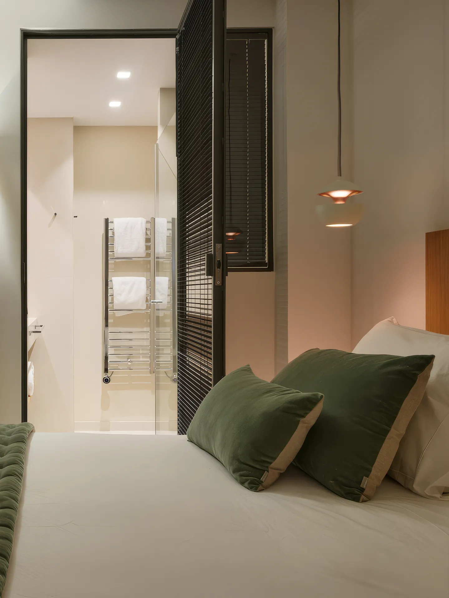 Chambre double n°7 avec lit 180x200 cm et vue Méditerranée - Villa L'Île Verte