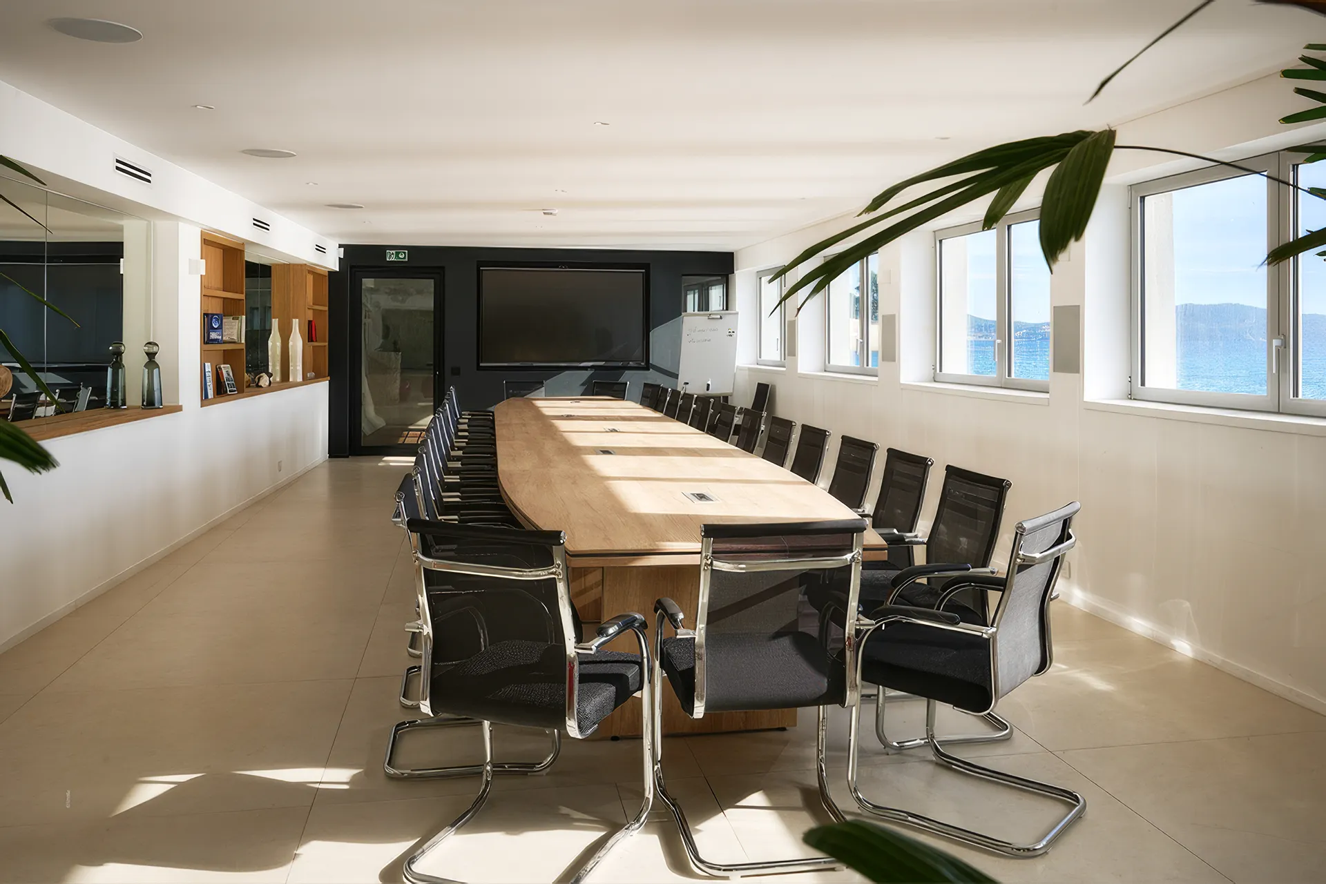 Salle de réunion moderne - business center 28 places Villa L'Île Verte