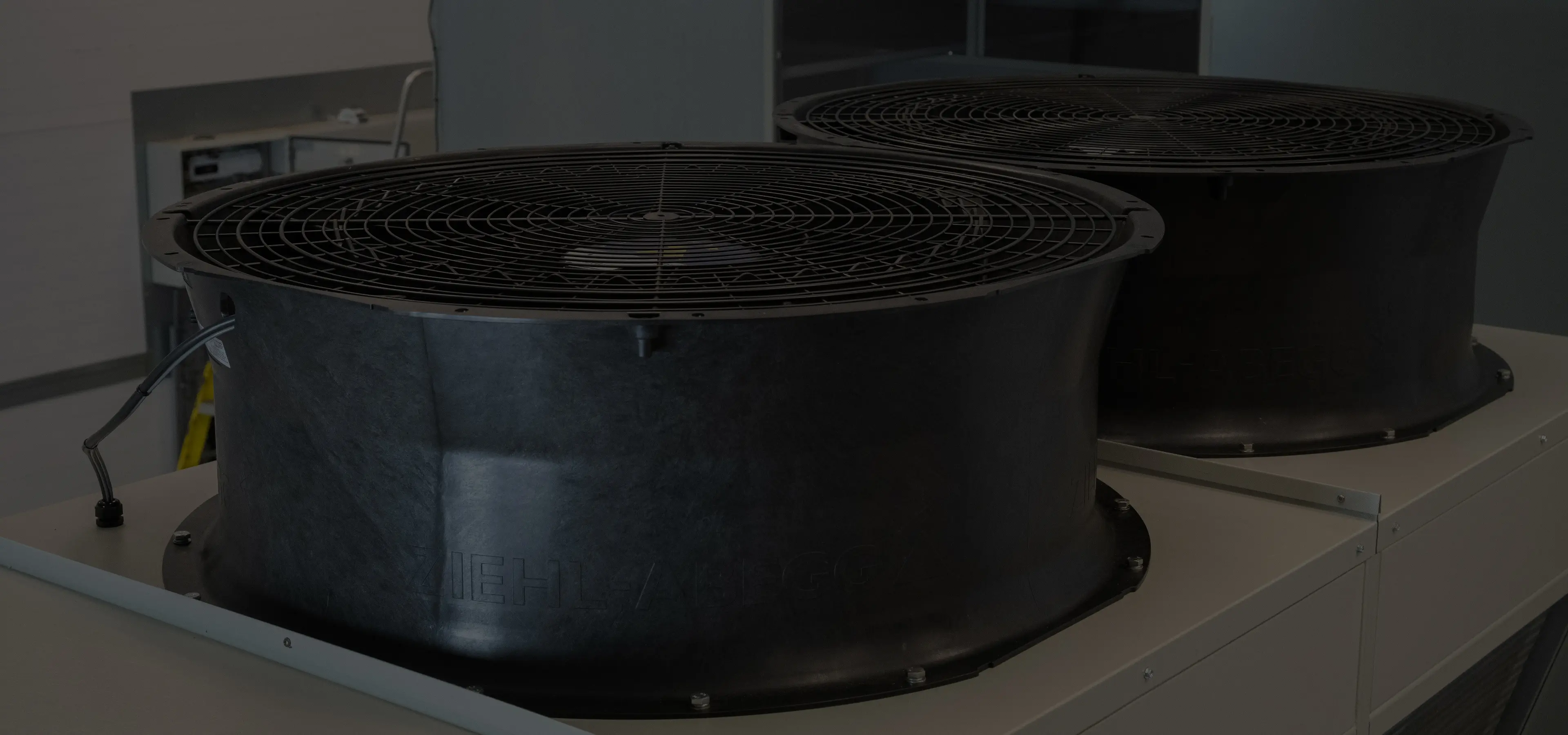 Highly efficient, low-noise fans