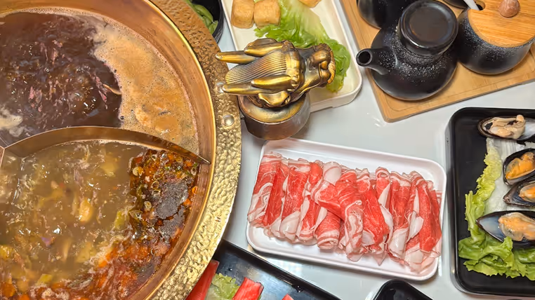 YU Noodle Hotpot