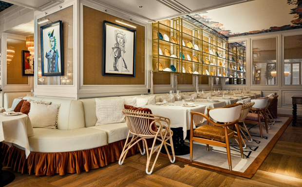 Chic light-filled dining space at La Baia