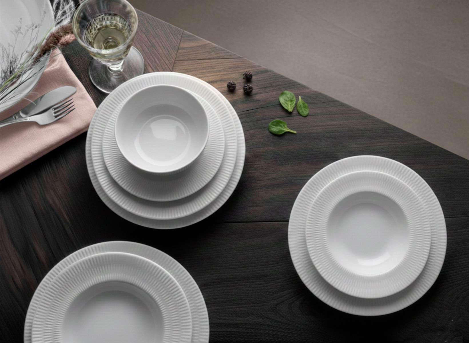 Collection Twill par Pillivuyt : La Haute Couture de la Porcelaine Blanche Made in France