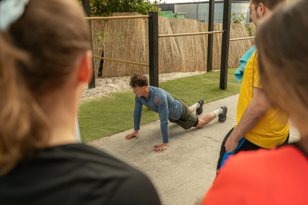 downward dog schouder oefening