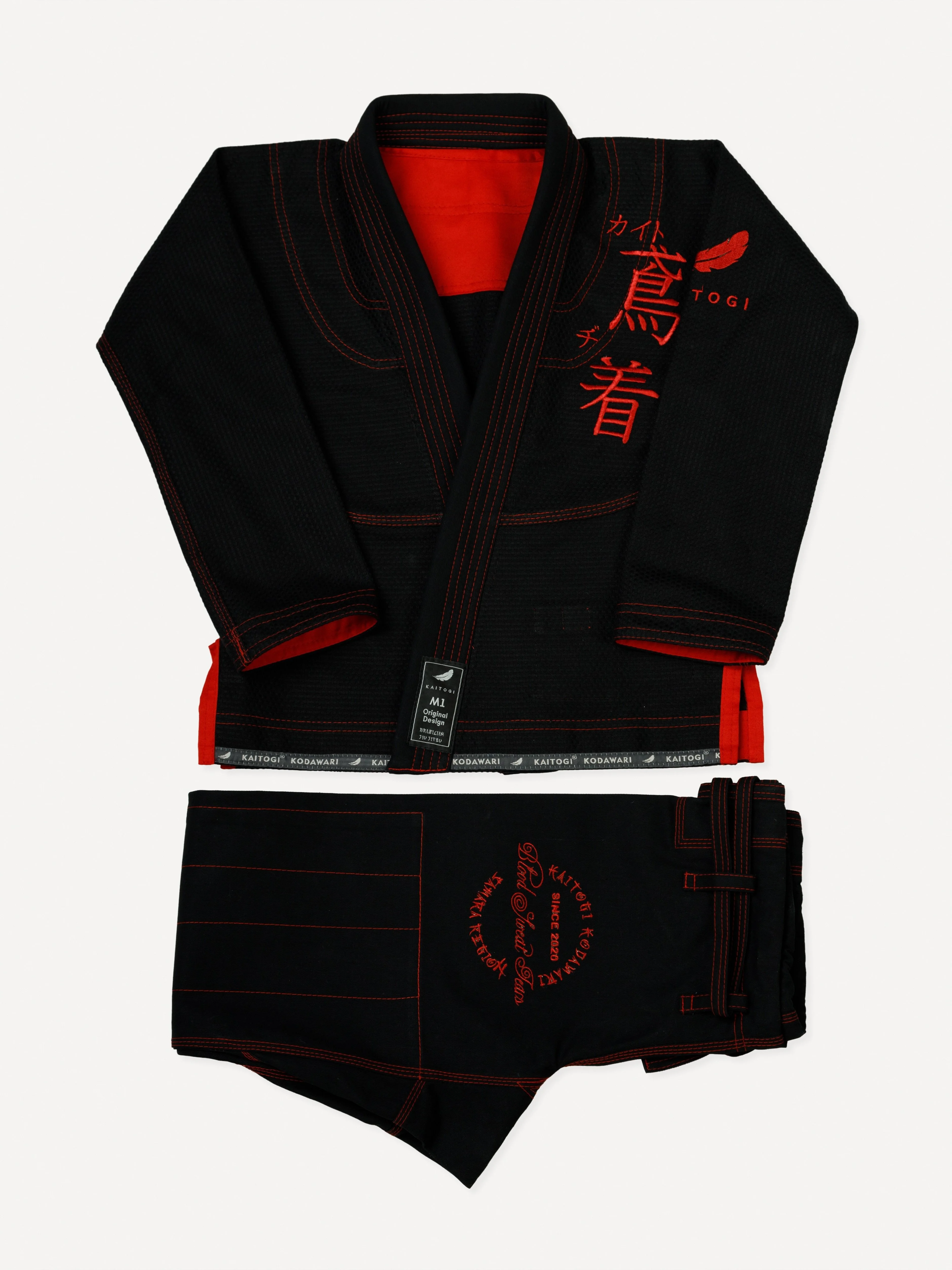 Профессиональное черное ги KAITOGI с красной отделкой в сложенном виде