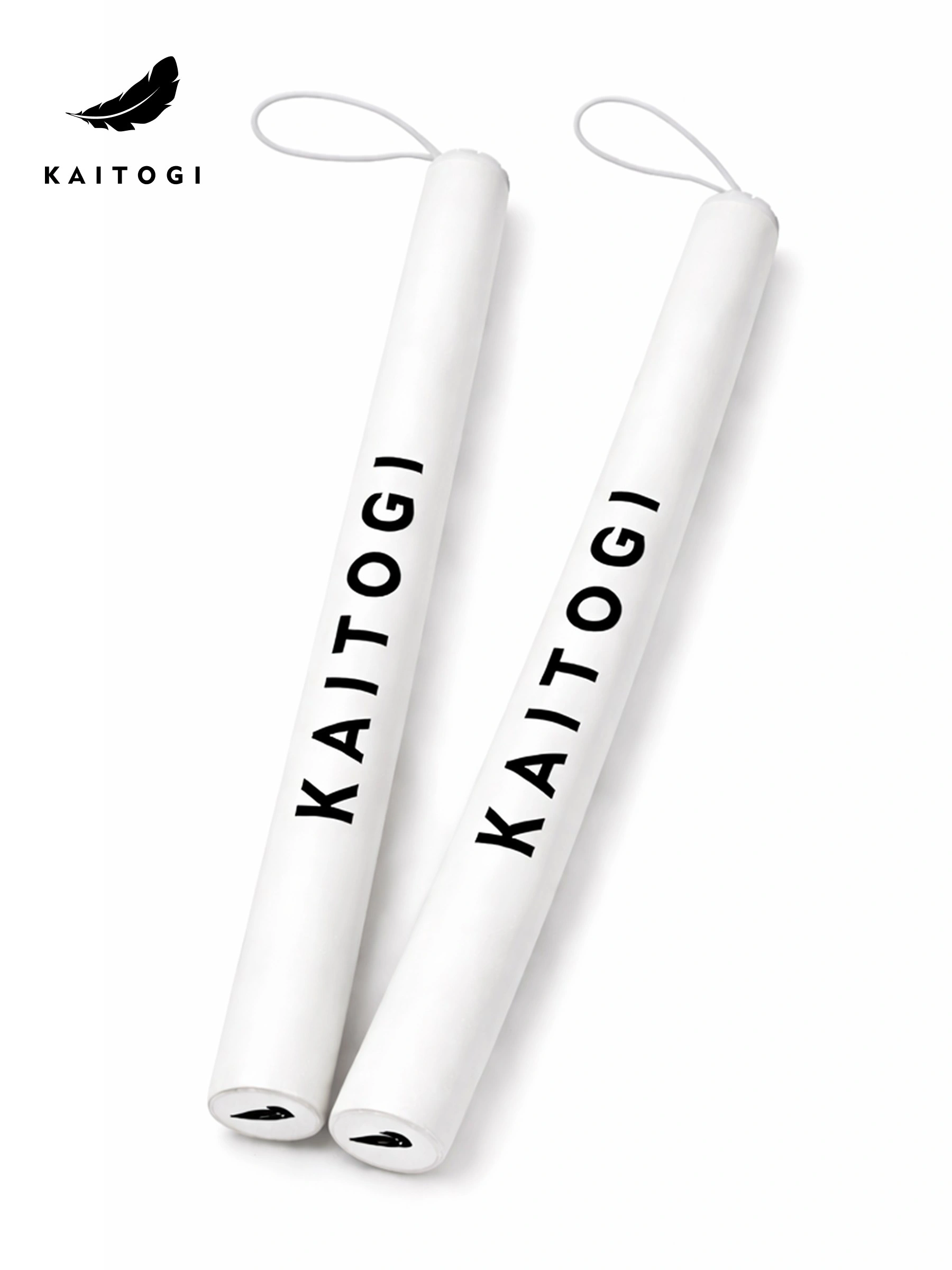Белые универсальные палочки KAITOGI, вид сбоку: эргономичная форма для длительных тренировок в зале