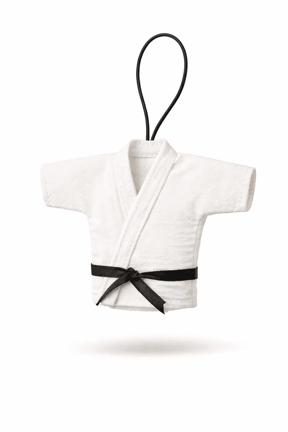 Лицевая сторона белой сувенирной курточки карате Одобрено федерацией A.I.K.O. — аксессуар в машину КАЙТОГИ