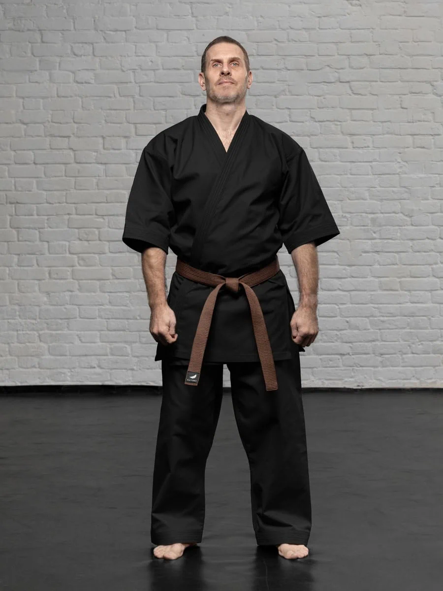 черная куртка карате KAITOGI K2 полный рост кимоно для кумите и тренировок kyokushin dogi