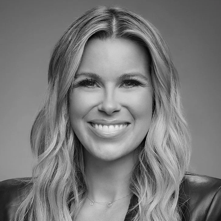 Headshot of Jenny Taft, a prominent sports broadcaster associated with XFC.