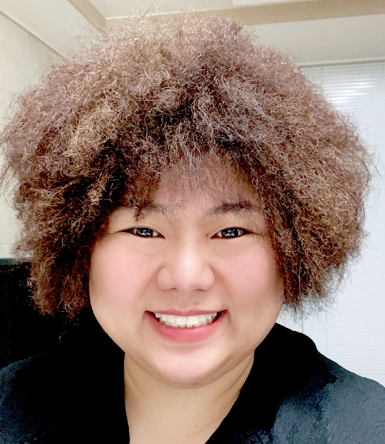 Hellena Jang's headshot