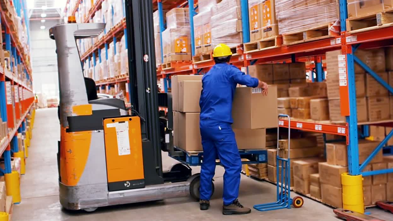 How to Choose the Right Loading Dock Equipment for Your Facility