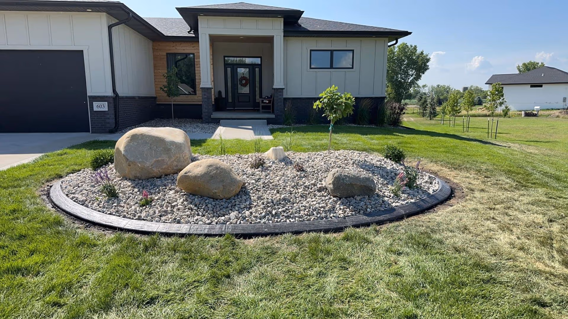 Highland Lawn & Landscaping front entry landscape design