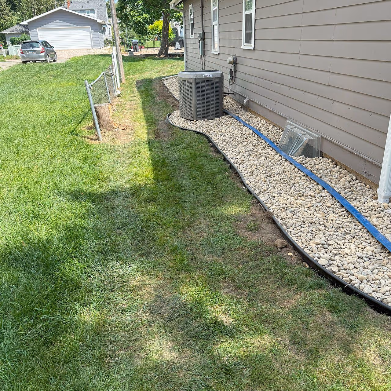 Highland Lawn & Landscaping walkways and pavers