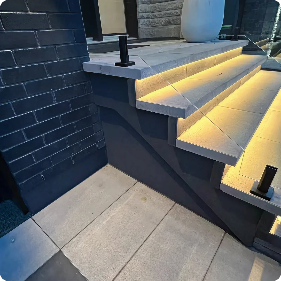 Stairs with outdoor lighting