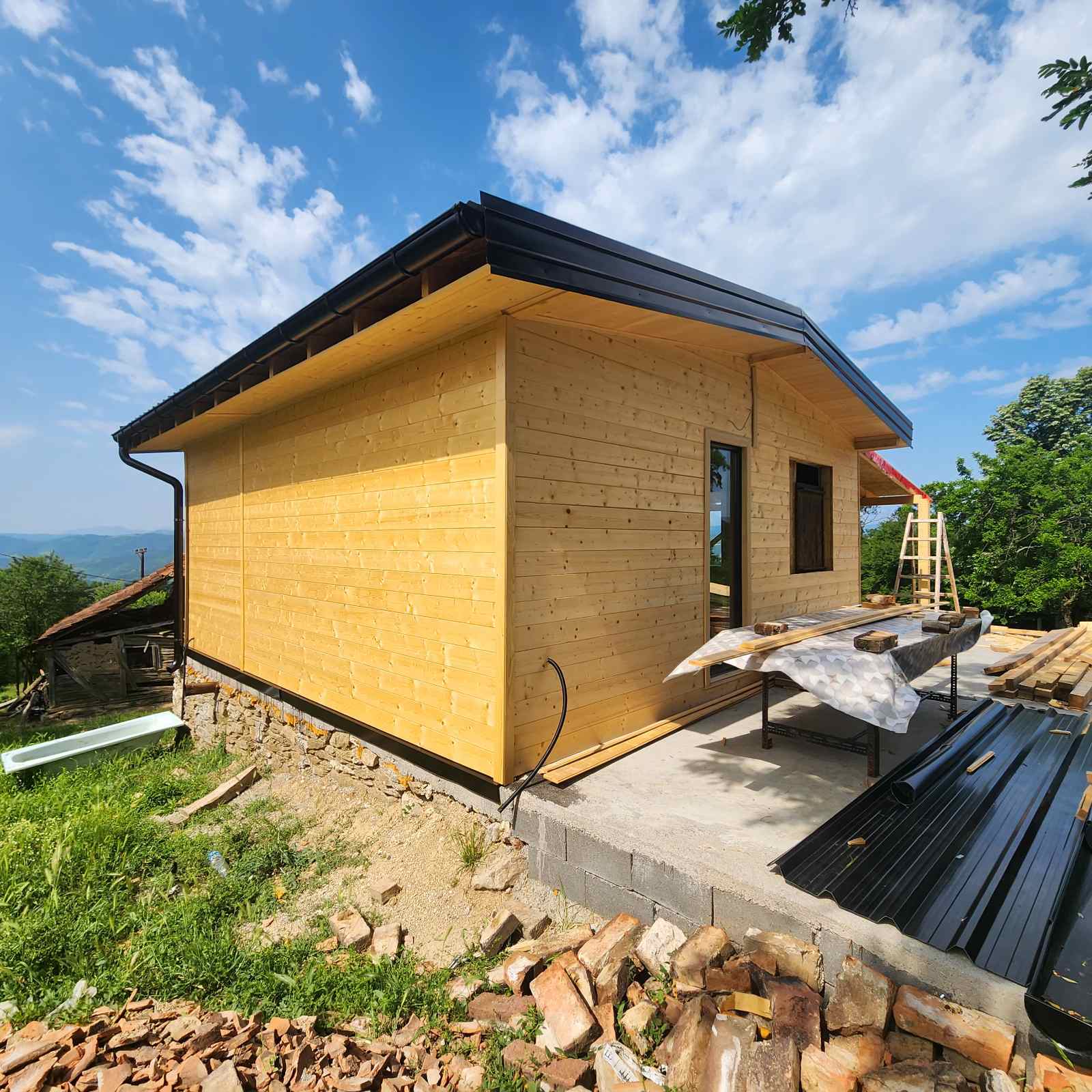 Naša tipska montažna kuća ugao 4