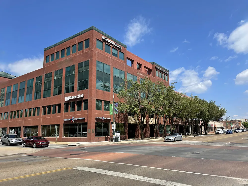 Exterior view of Market Court development in Chattanooga, TN, constructed by Bock Construction.