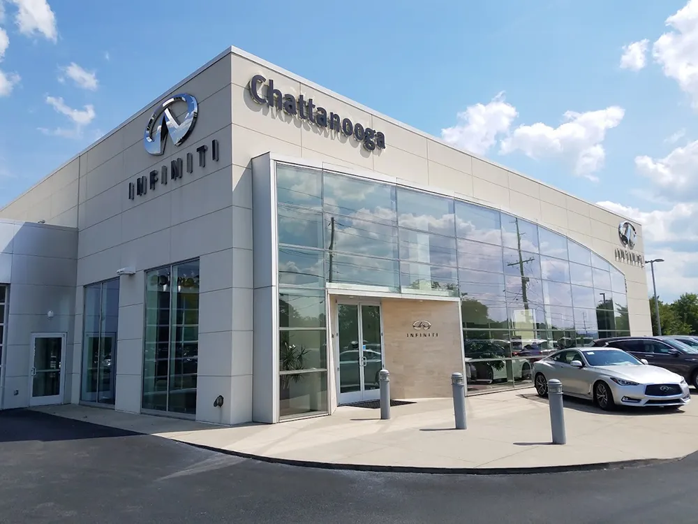 Front exterior view of Infiniti of Chattanooga dealership in Chattanooga, TN, constructed by Bock Construction.