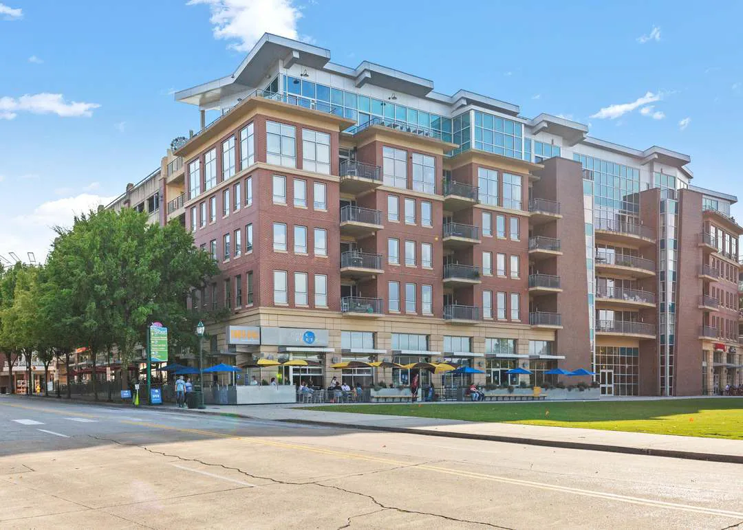 Side view of River Pier Landing residential development in Chattanooga, TN, constructed by Bock Construction.