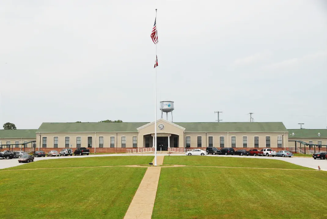Front view of Hamilton County Department of Education building in Chattanooga, TN, constructed by Bock Construction.