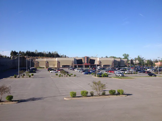 Exterior view of Malco Cinema entertainment complex in Smyrna, TN, built by Bock Construction.