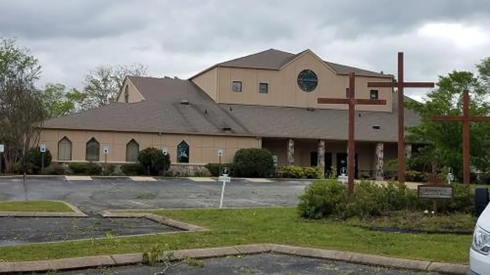 Exterior view of Brainerd Presbyterian Church in Chattanooga, TN, renovated by Bock Construction.