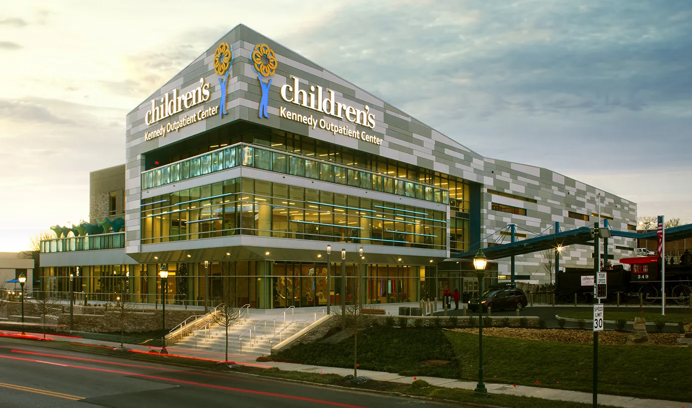 Exterior of Children’s Hospital at Erlanger in Chattanooga, TN, built by Bock Construction.