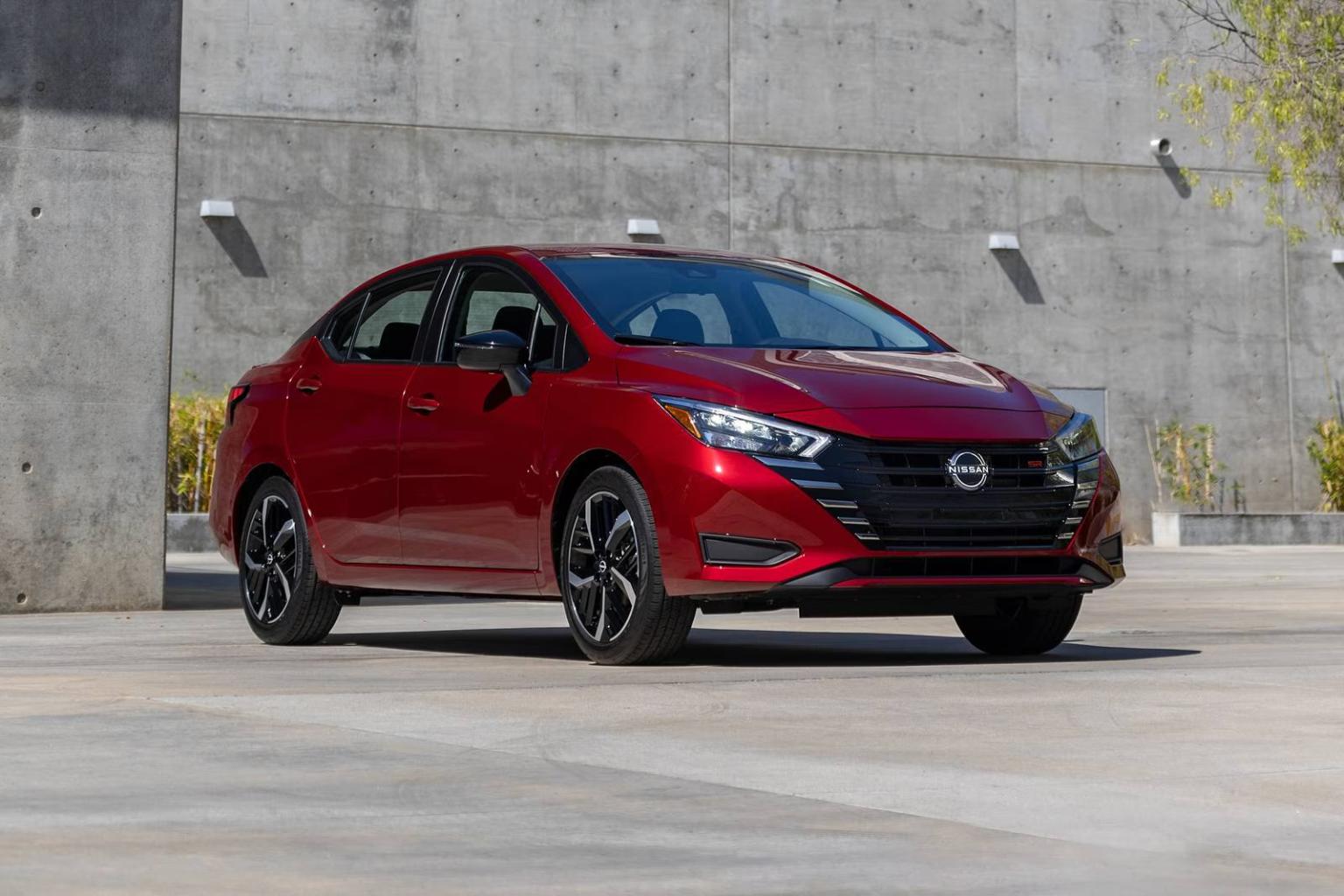 Nissan Versa Offers Big Value for Smaller Budgets