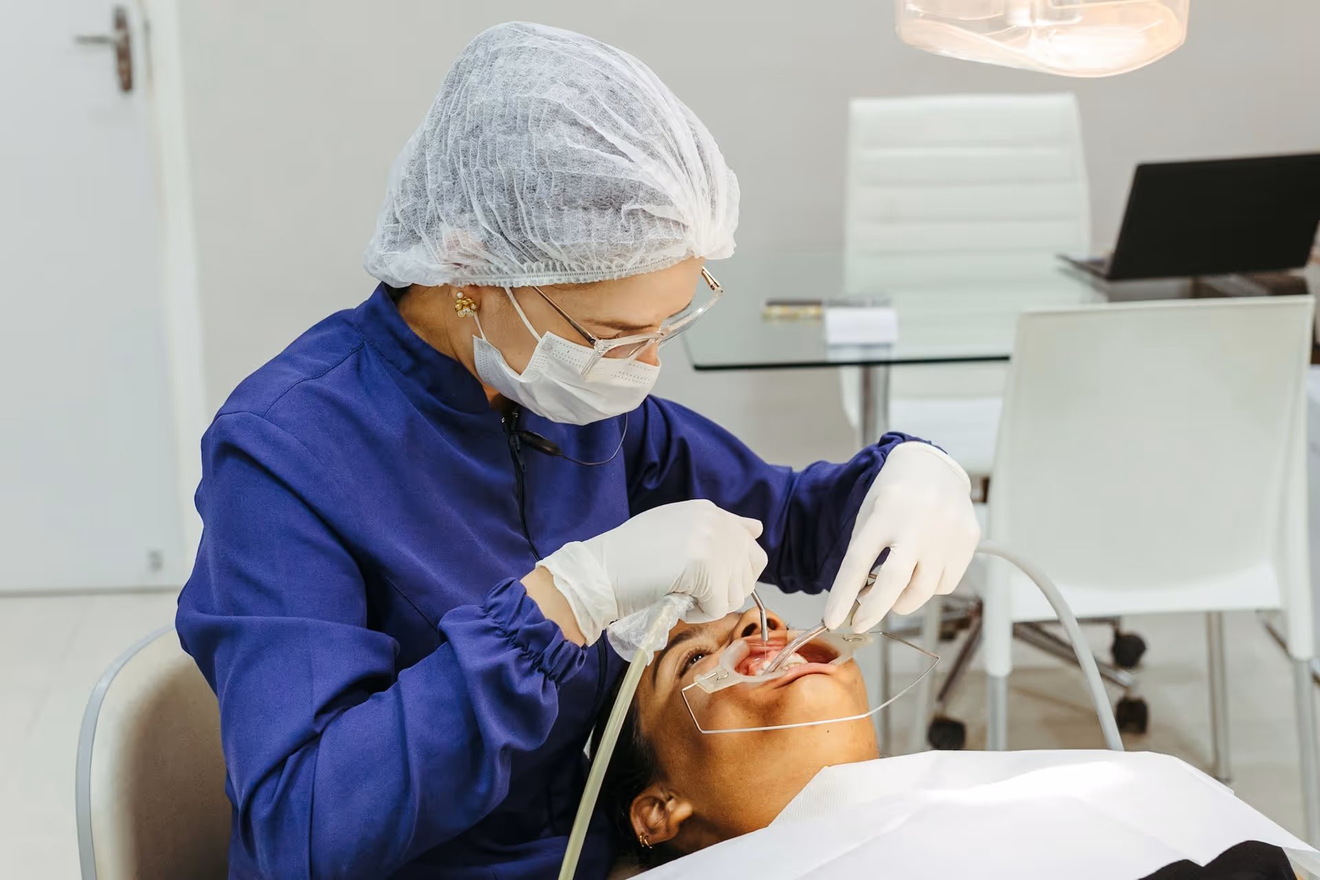 Getting Through Emergency Dental Care: What You Need To Know