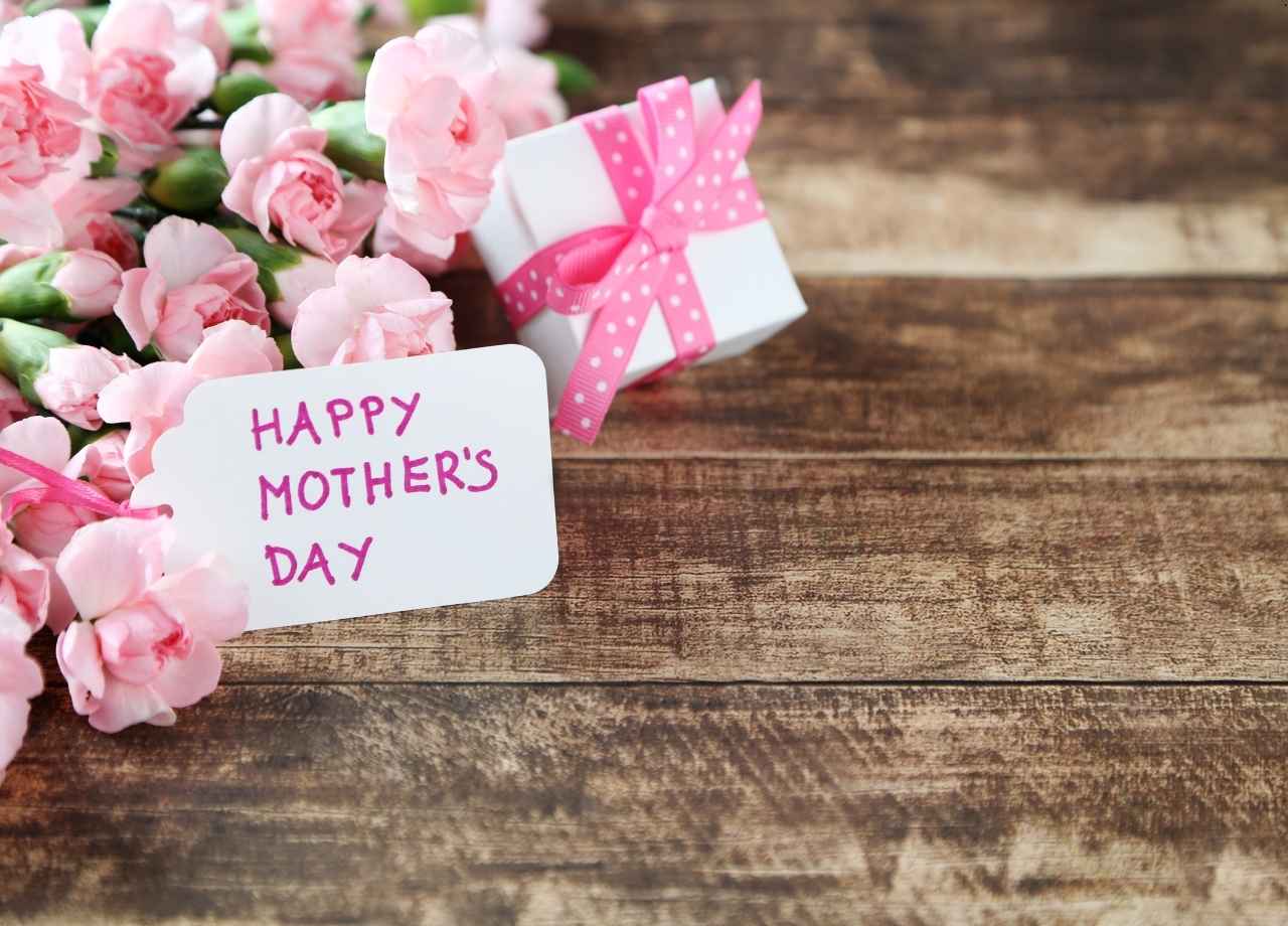 Mother’s Day Gift Bundles