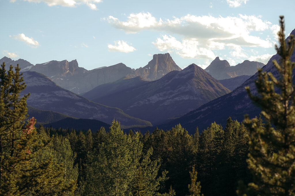 mountain view in kananaskis