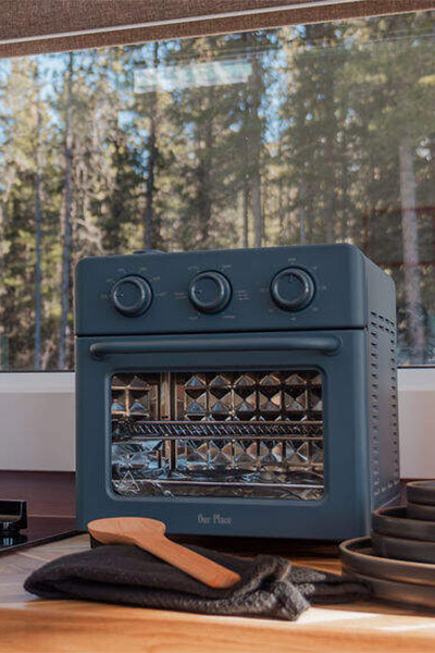 cooking appliances in a cabin