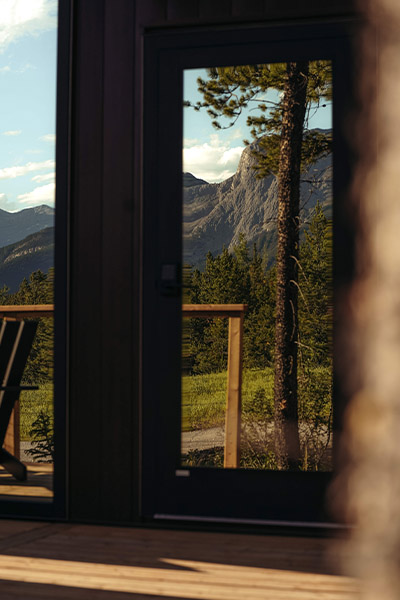looking through the window of a skyglass cbain